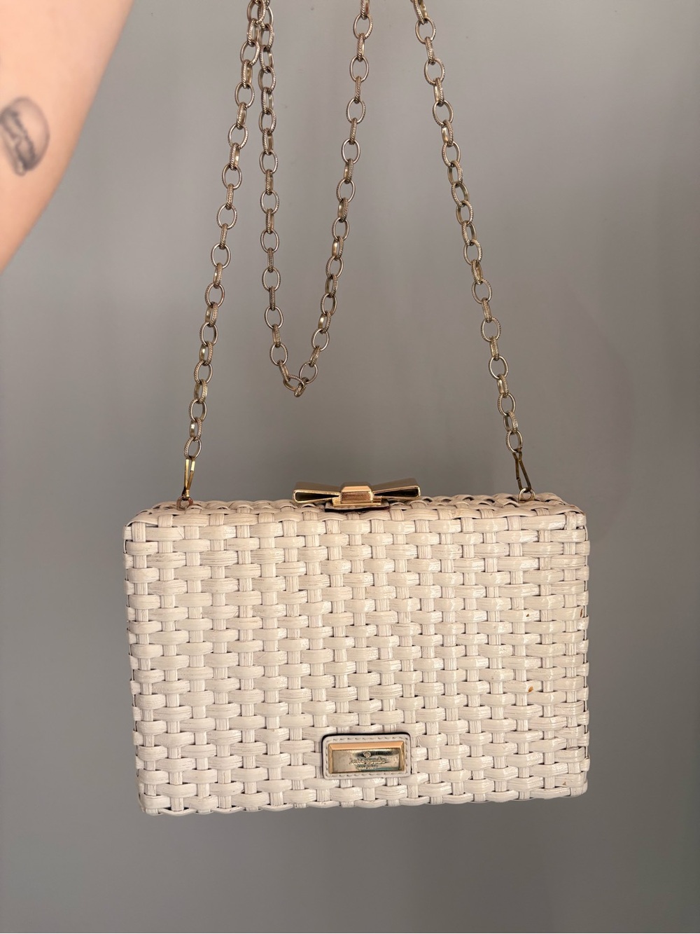 Kate Spade Woven Bow-Accent Shoulder Bag in Cream